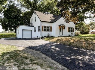 3920 Locust Grove Rd, Columbia, PA 17512