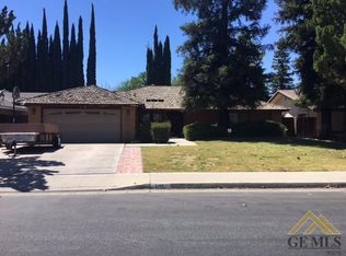 3109 Victoria Way, Bakersfield, CA 93309