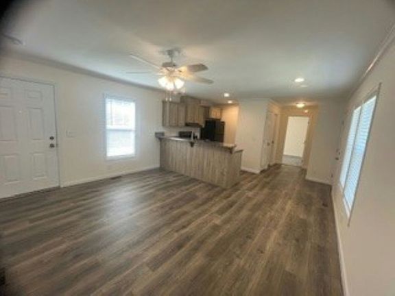 4th image of 2966 Plantation Rd #4