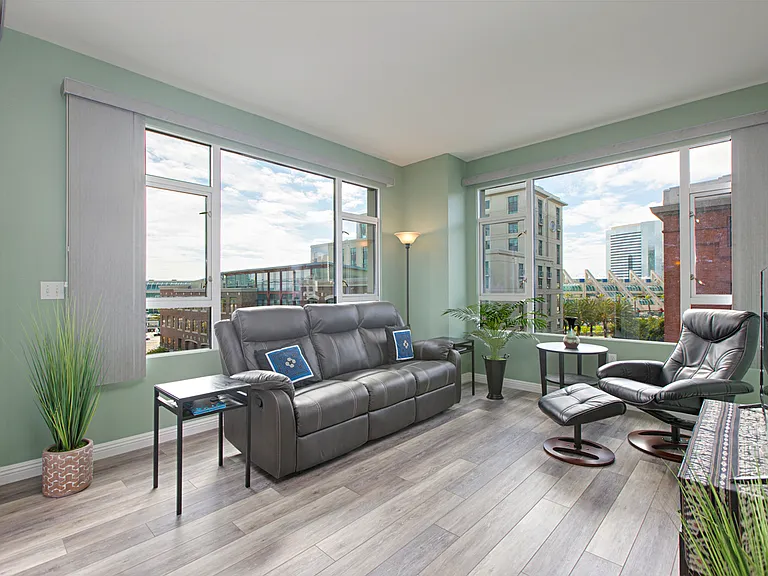 530 K St #503 — Photo 42