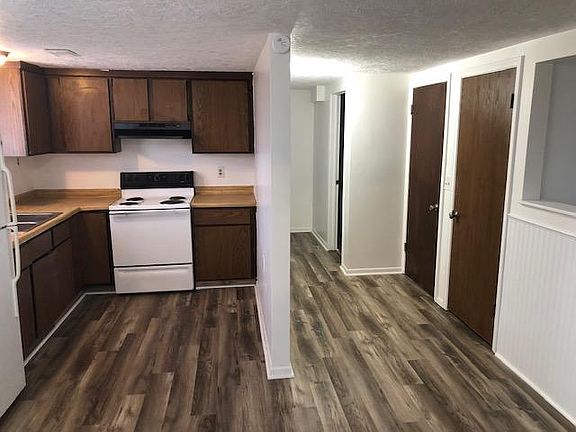 4th image of 12633 W Michigan Ave #B