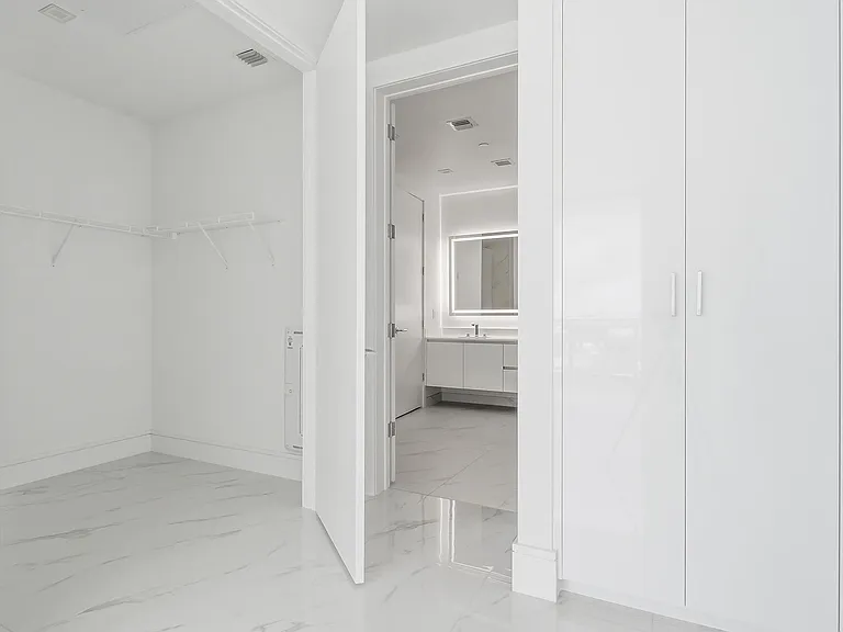 220 Lake Shore Dr #1021 — Photo 18