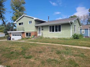 205 NE 8th St, Eagle Grove, IA 50533