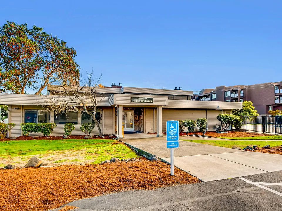 The Community Activity Center at Morningtree Park Apartments