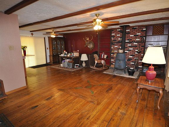 2nd image of 103 Tanglewood Dr