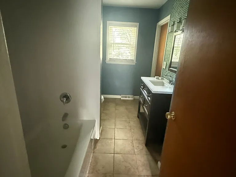 3316 Crown Crest Rd — Photo 16