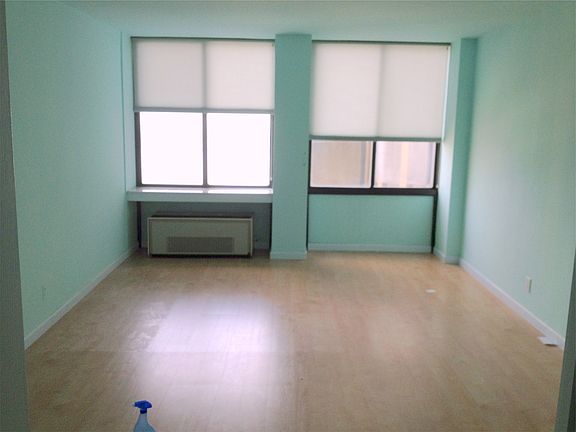 3rd image of 300 Winston Dr APT 1806