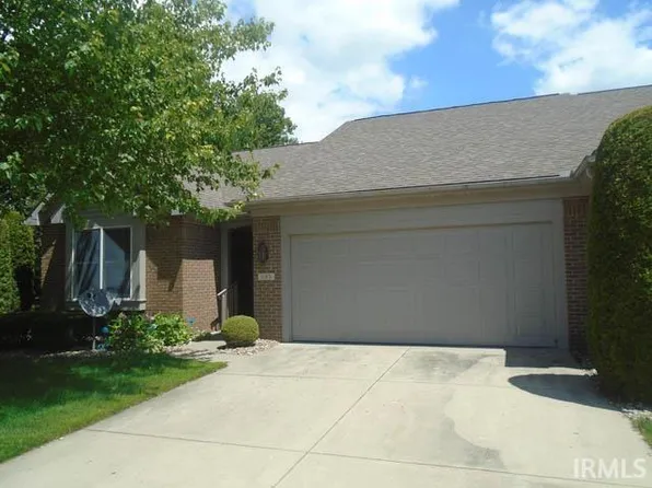 1123 Spring Brooke Dr, Goshen, IN 46528