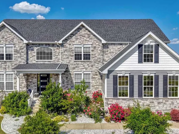 43 Flicker Ct, Dover, DE 19904