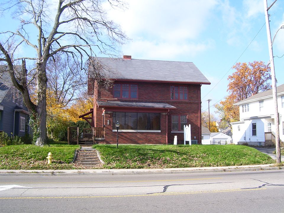 1st image of 482 N Detroit St