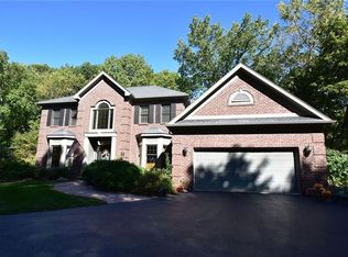 676 Admiralty Way, Webster, NY 14580