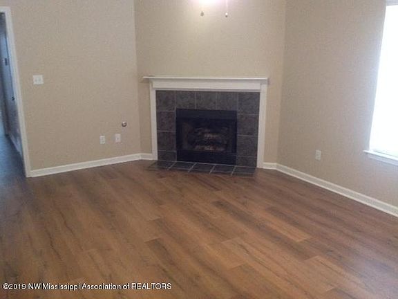 3rd image of 5592 Kayla Dr
