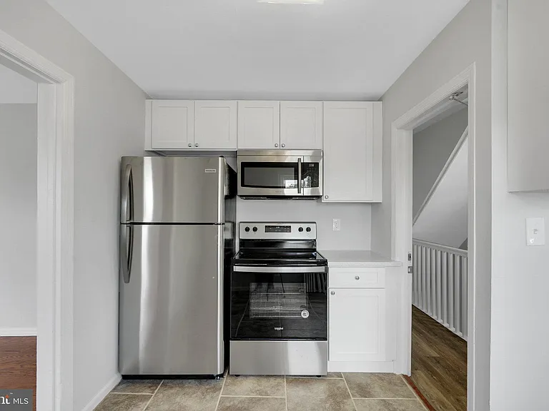 121 E Browning Rd #2 — Photo 14