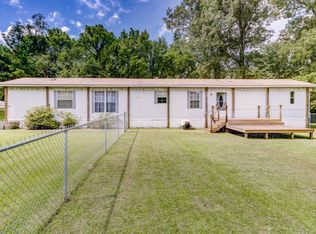 8213 Jeff Davis Rd, Vicksburg, MS 39180