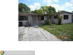 1st image of 1753 Lauderdale Manor Dr
