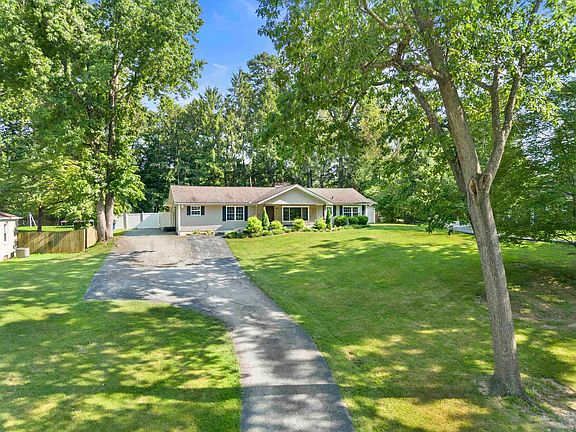 3rd image of 116 Buena Vista Dr