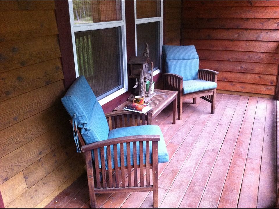 1st image of 200 Cedar Dr