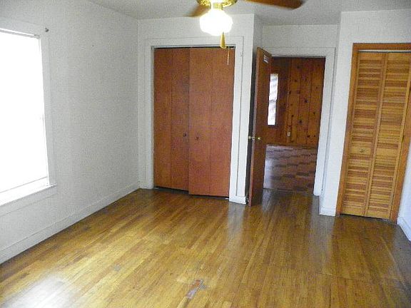 3rd image of 520 N Central Ave