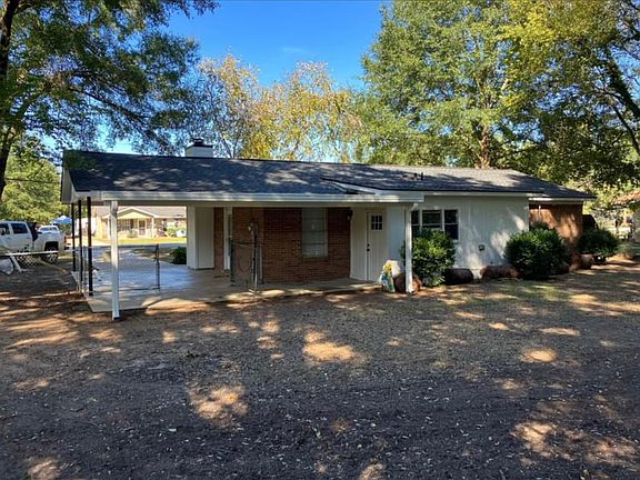 5th image of 146 Big Oak Dr