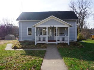 208 E 9th St, Neillsville, WI 54456