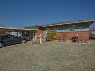 2308 Sandra Dr, Midwest City, OK 73110