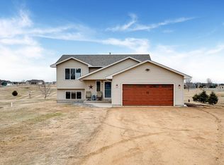 1443 146th Ave, New Richmond, WI 54017