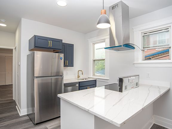 4th image of 6187 Hecla St APT 1