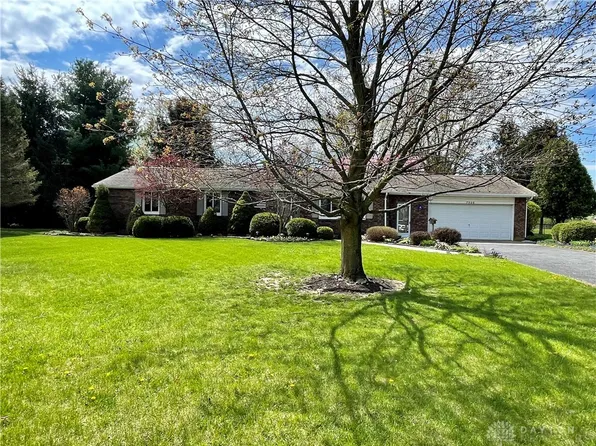 7500 Sweet Potato Ridge Rd, Brookville, OH 45309