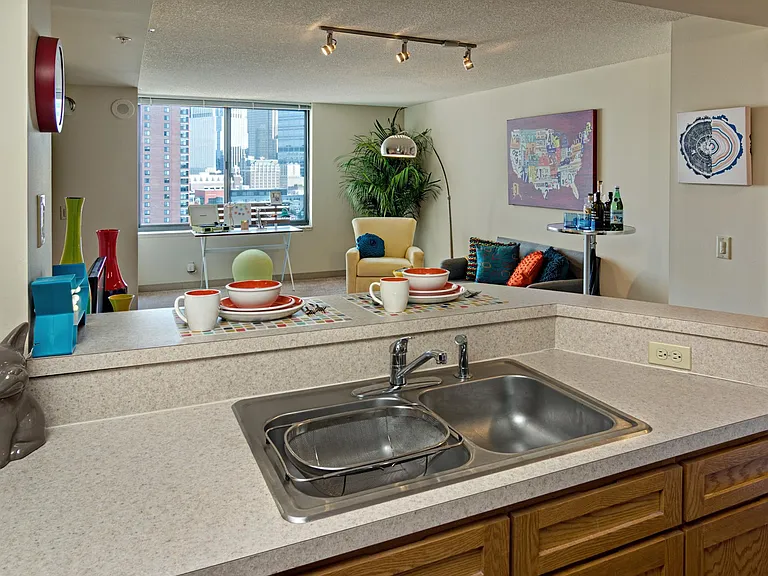 Laurel Village Apartments — Photo 43