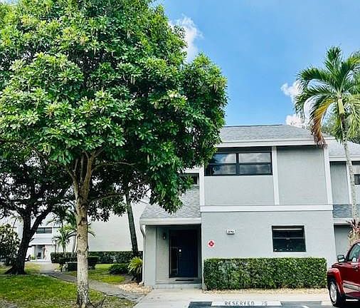 2nd image of 2743 NW 42nd Avenue