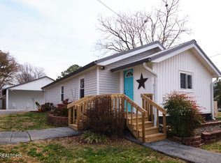 6100 Adelia Dr SW, Knoxville, TN 37920