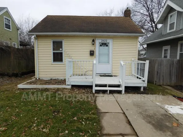 2622 2nd Ave SE, Cedar Rapids, IA 52403