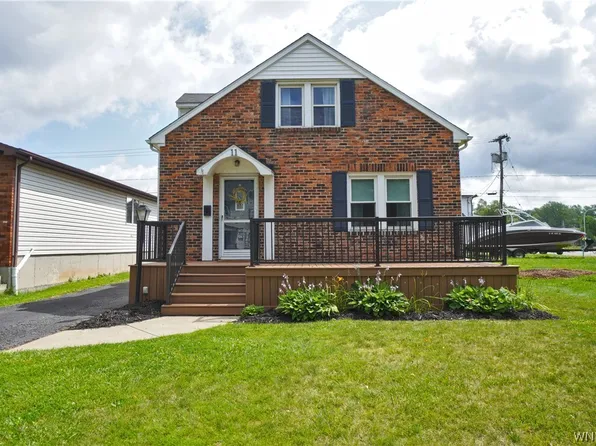 11 Kettering Dr, Buffalo, NY 14223
