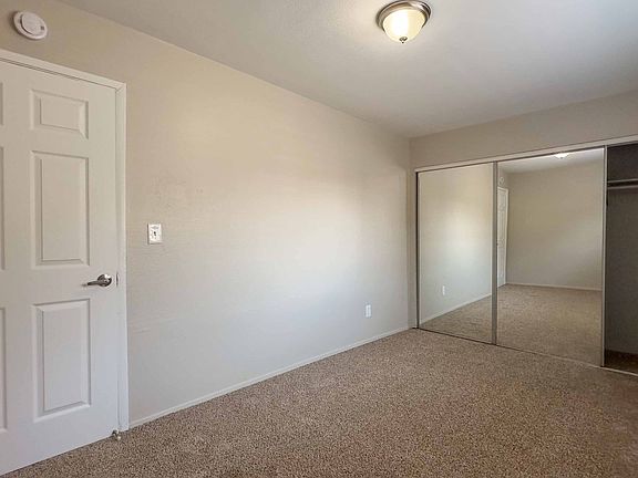 4th image of 4058 51st St APT 22
