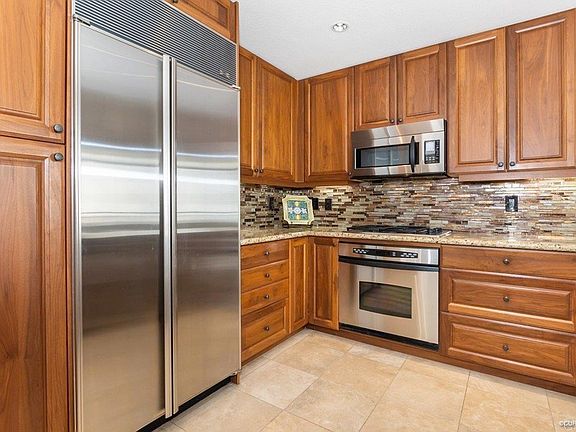 3rd image of 700 W Habor Dr W #506