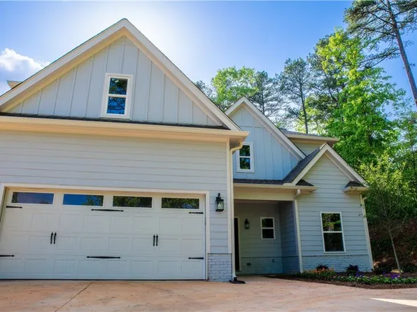 782 Crooked Creek Dr, Dahlonega, GA 30533
