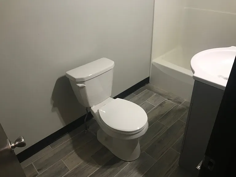 55 N Main St #9RESIDENTIAL — Photo 6