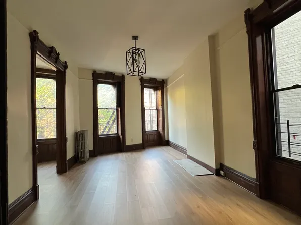 94 Saint Marks Avenue image 1 of 17