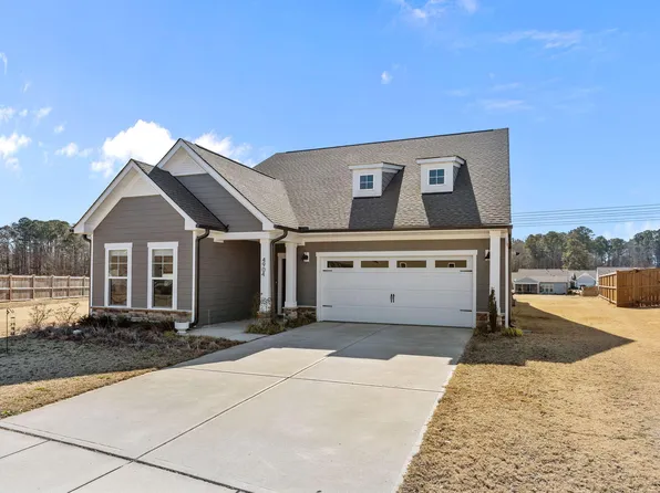 4904 Flathead Pl, Fuquay Varina, NC 27526