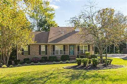 1st image of 149 Luna Ln