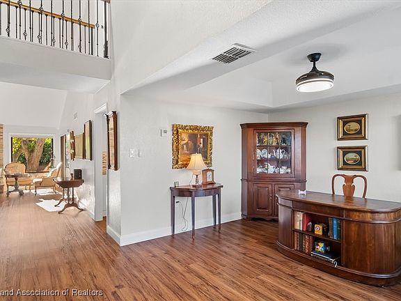 5th image of 112 Tomoka Blvd N