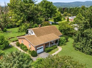 6783 Sunnybrook Dr, Frederick, MD 21702