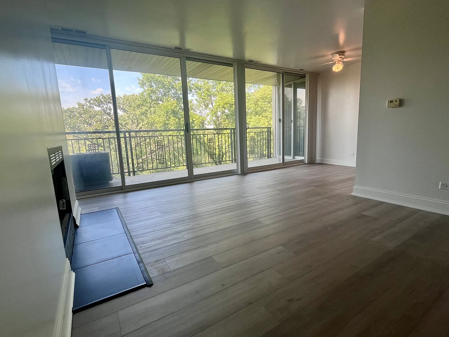 1 bed, 800 sqft, $1,750 — Photo 1