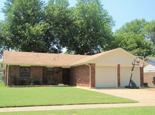 605 Queens Rd, Muskogee, OK 74403