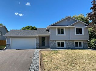 5008 S Park Dr, Savage, MN 55378
