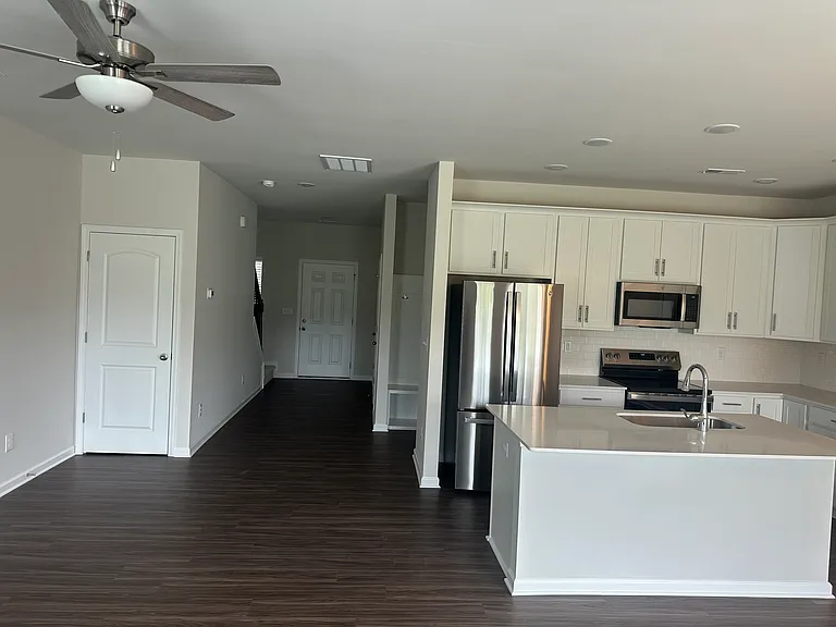 5137 Tommy Ln — Photo 10