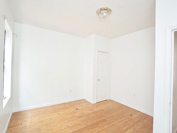 5th image of 526 W 147th St APT 2