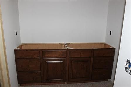 5th image of 2938 Forest Ave