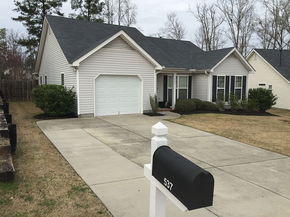1st image of 537 Cranberry Cir
