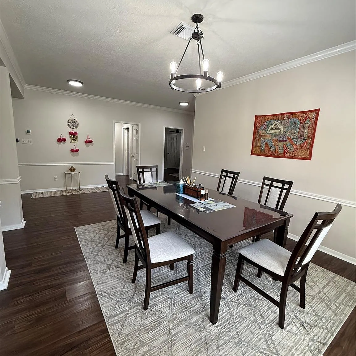 4 bed, 2.0 bath, 2173 sqft, $2,250 — Photo 3